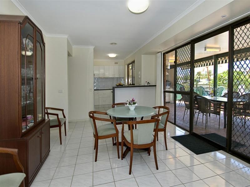 36 Claymore Crescent, Sorrento QLD 4217