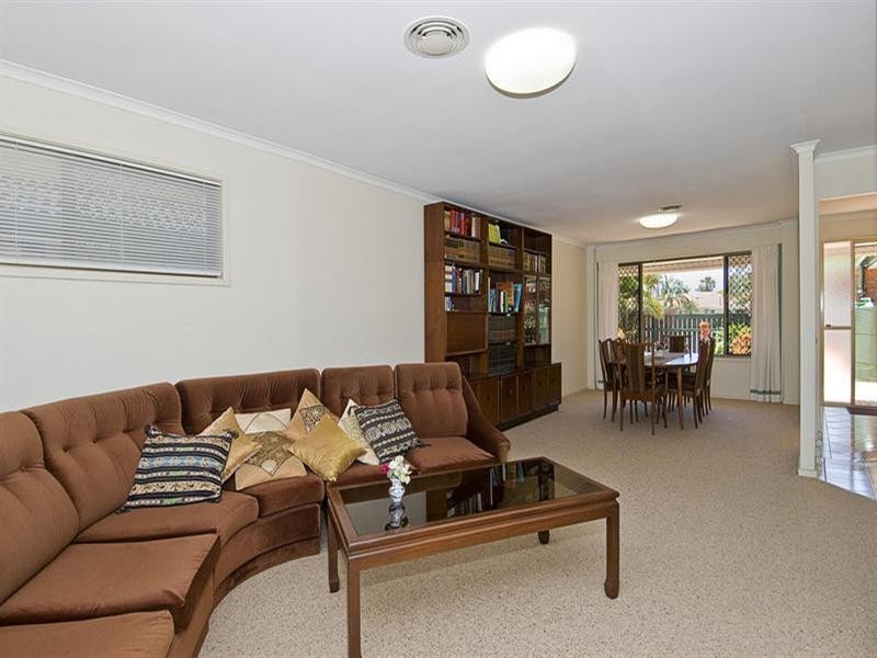 36 Claymore Crescent, Sorrento QLD 4217