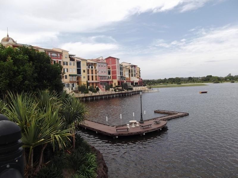 8 Quay Views. Emerald Islands Drive, Carrara QLD 4211