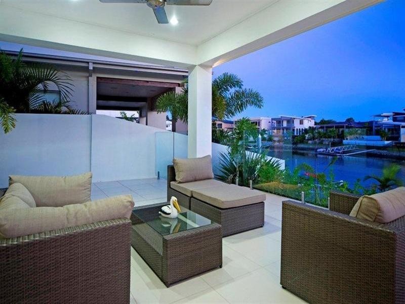 53 Southaven Drive, Helensvale QLD 4212