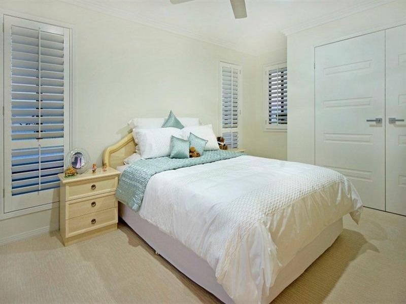 53 Southaven Drive, Helensvale QLD 4212