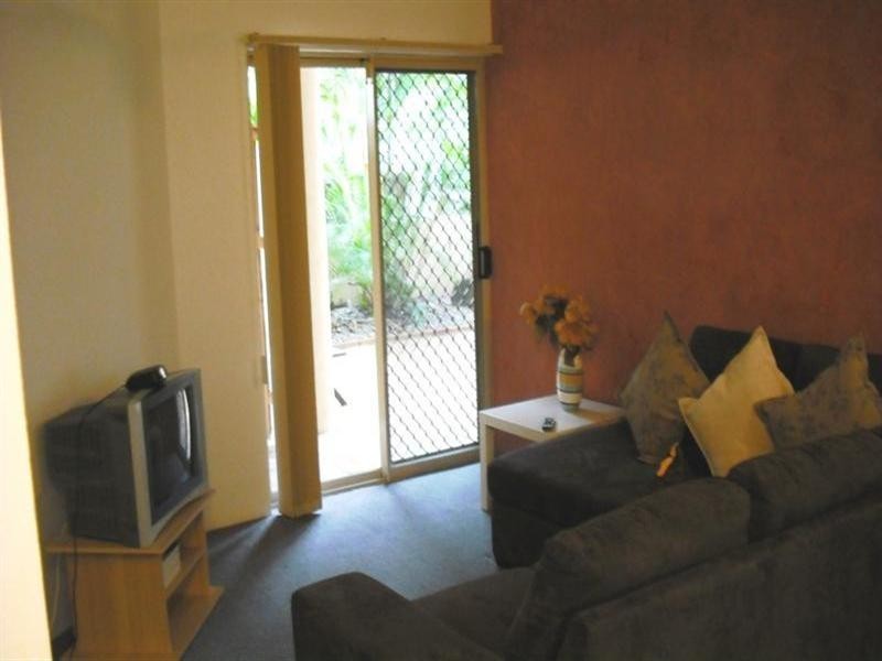 4 Surfers Riverside Apartments.  41 Peninsular Drive, Surfers Paradise QLD 4217