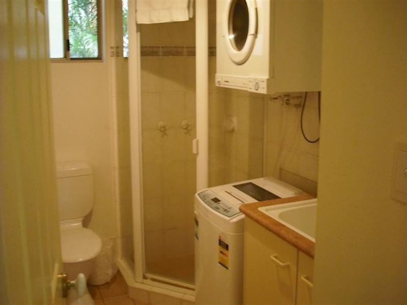 4 Surfers Riverside Apartments.  41 Peninsular Drive, Surfers Paradise QLD 4217