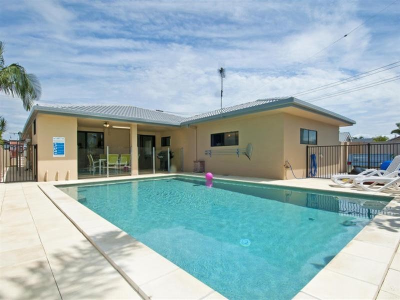 15 Tiwi Street, Sorrento QLD 4217
