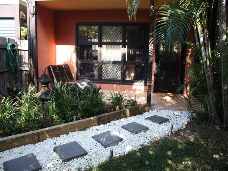 24 Allden Avenue, Labrador QLD 4215