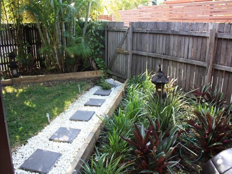 24 Allden Avenue, Labrador QLD 4215