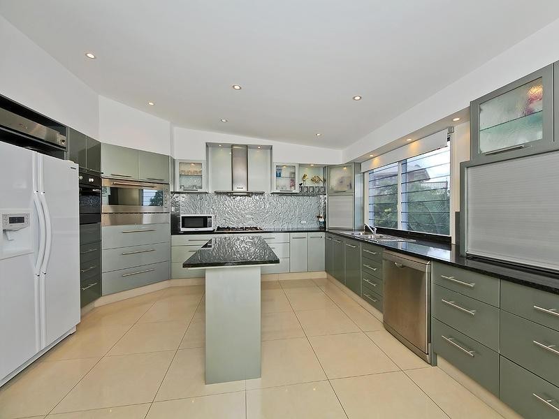 20 Tara Terrace, Carrara QLD 4211