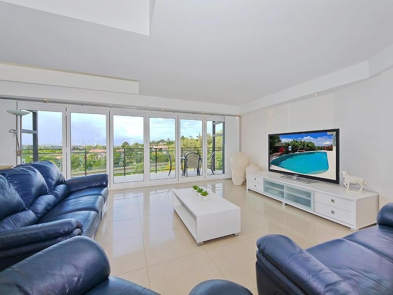 20 Tara Terrace, Carrara QLD 4211