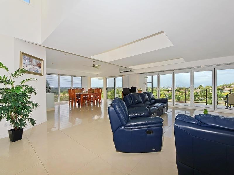 20 Tara Terrace, Carrara QLD 4211