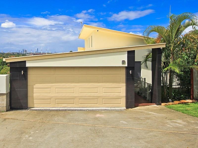 20 Tara Terrace, Carrara QLD 4211