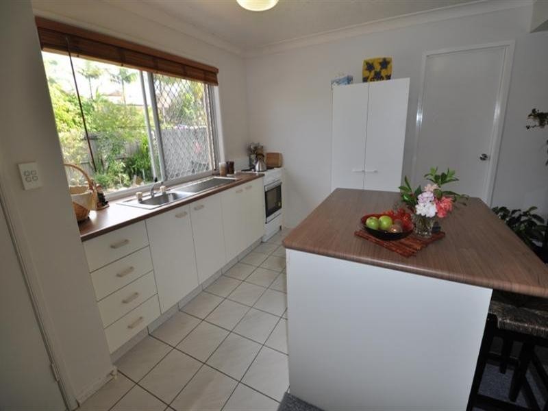 30 Surfers Palms Plaza.  50 St Kevins Avenue, Benowa QLD 4217