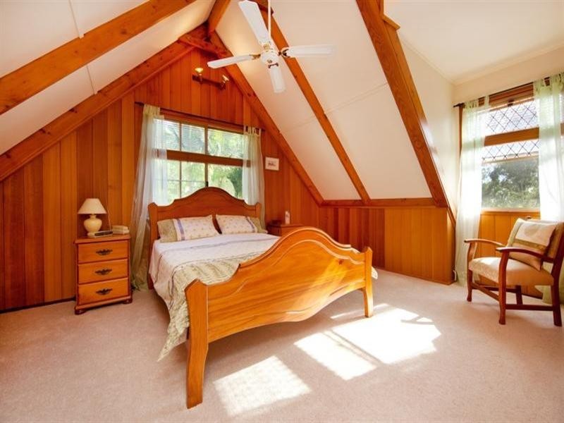 9 Paperbark Court, Parkwood QLD 4214