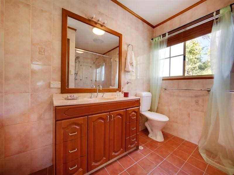 9 Paperbark Court, Parkwood QLD 4214