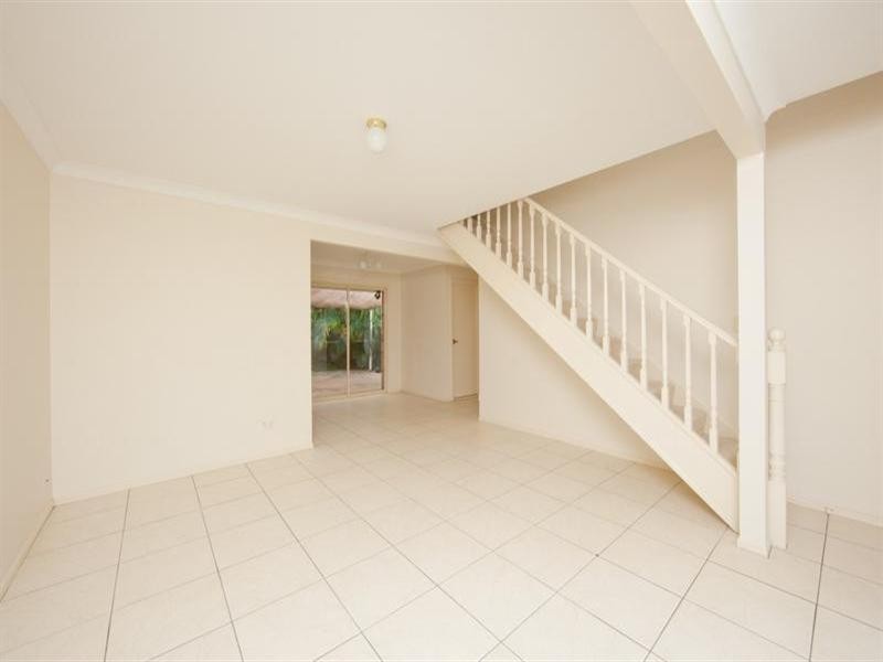 47 Tristan Place.  23 Tristan Court, Benowa QLD 4217