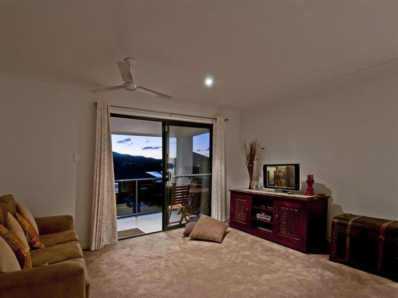 27 Rushcutter Avenue, Oxenford QLD 4210