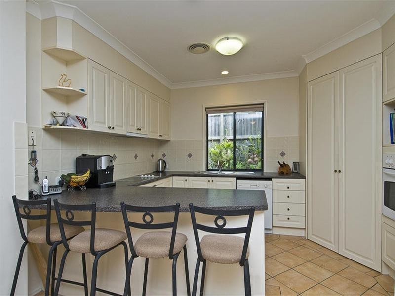 2 Gumview Place, Molendinar QLD 4214