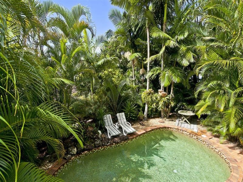 21 Hillview Parade, Ashmore QLD 4214