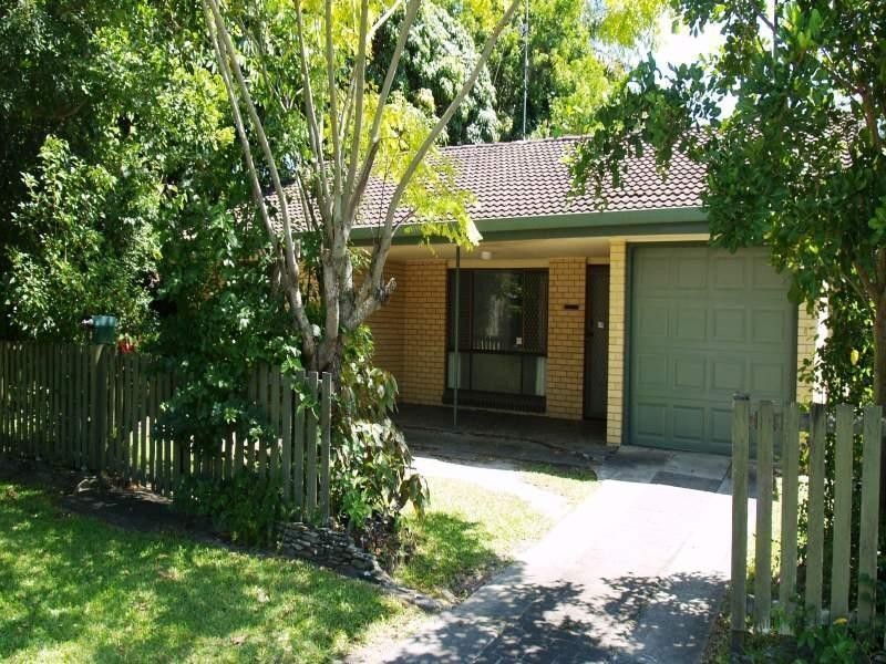 3 Mentone Avenue, Bundall QLD 4217