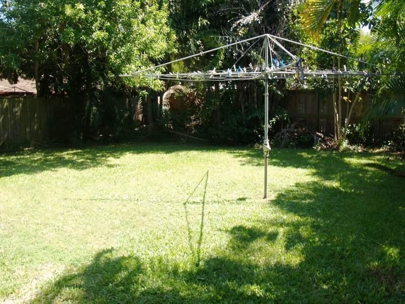 3 Mentone Avenue, Bundall QLD 4217