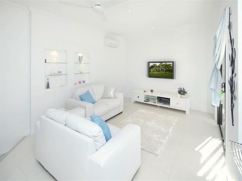 12 Belmont Grange.  139 Cotlew Street, Ashmore QLD 4214