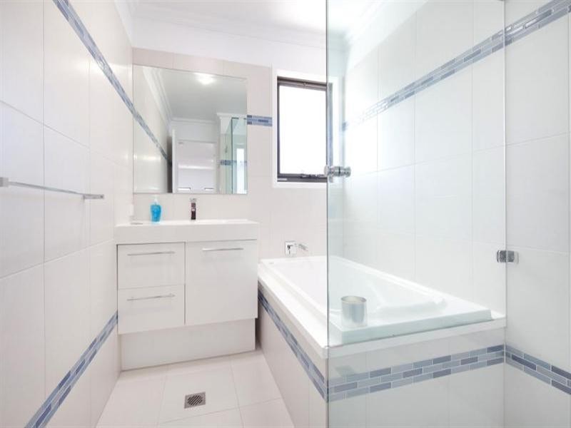 12 Belmont Grange.  139 Cotlew Street, Ashmore QLD 4214