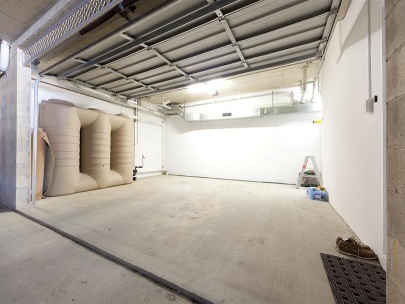 12 Belmont Grange.  139 Cotlew Street, Ashmore QLD 4214