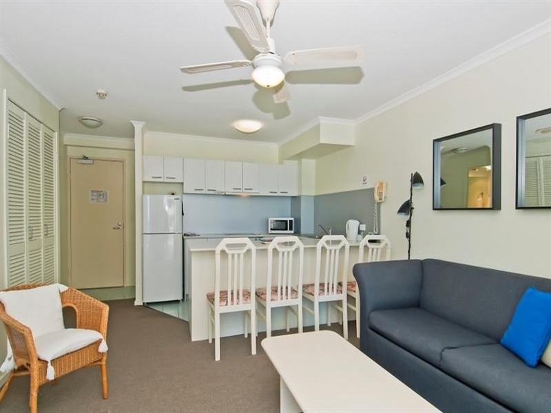 5B Emerald Sands.  2 Fern Street, Surfers Paradise QLD 4217