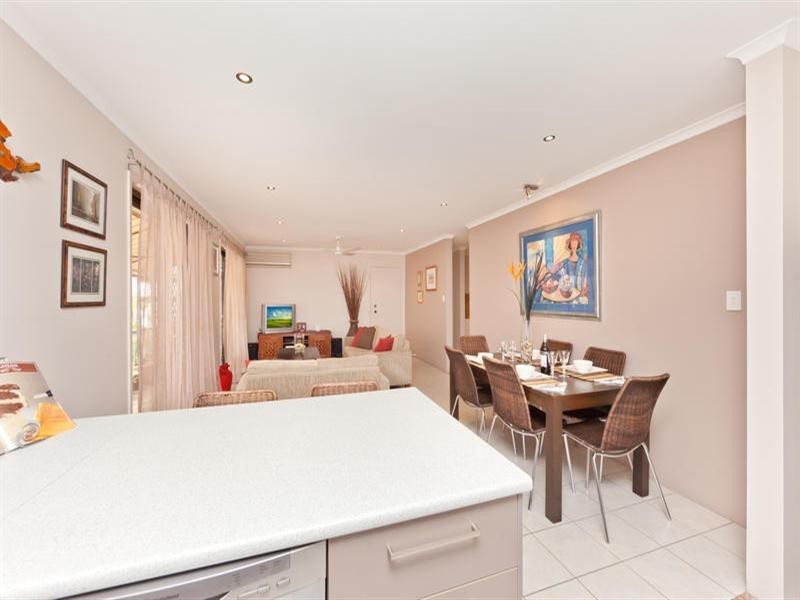 5 Orana Place. 23 Labrador Street, Labrador QLD 4215