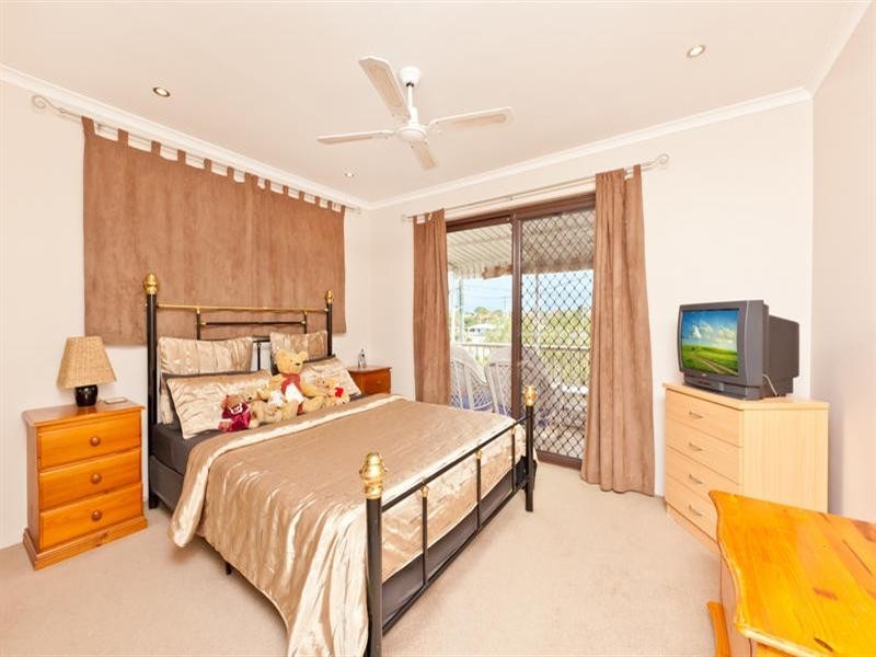 5 Orana Place. 23 Labrador Street, Labrador QLD 4215