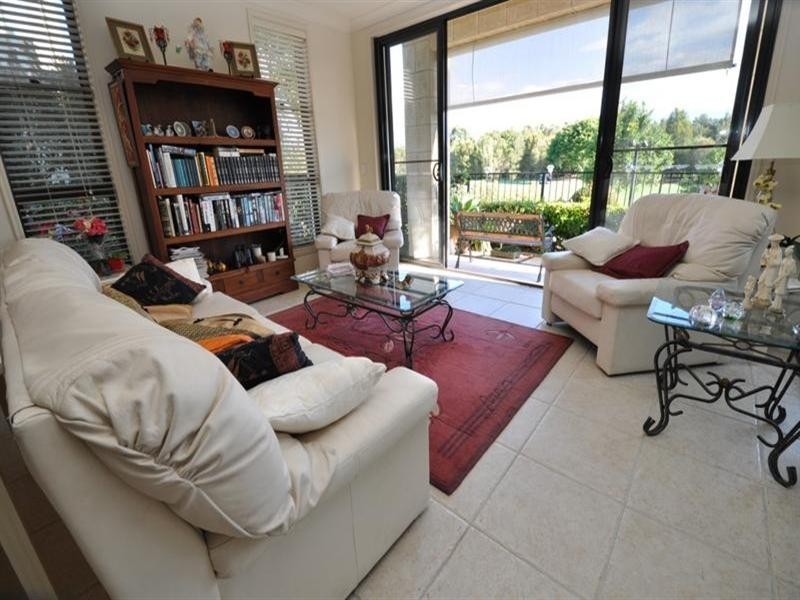 1/2033 The Vistas Drive,  Emerald Lakes, Carrara QLD 4211