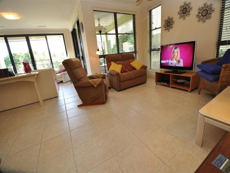 1/2033 The Vistas Drive,  Emerald Lakes, Carrara QLD 4211