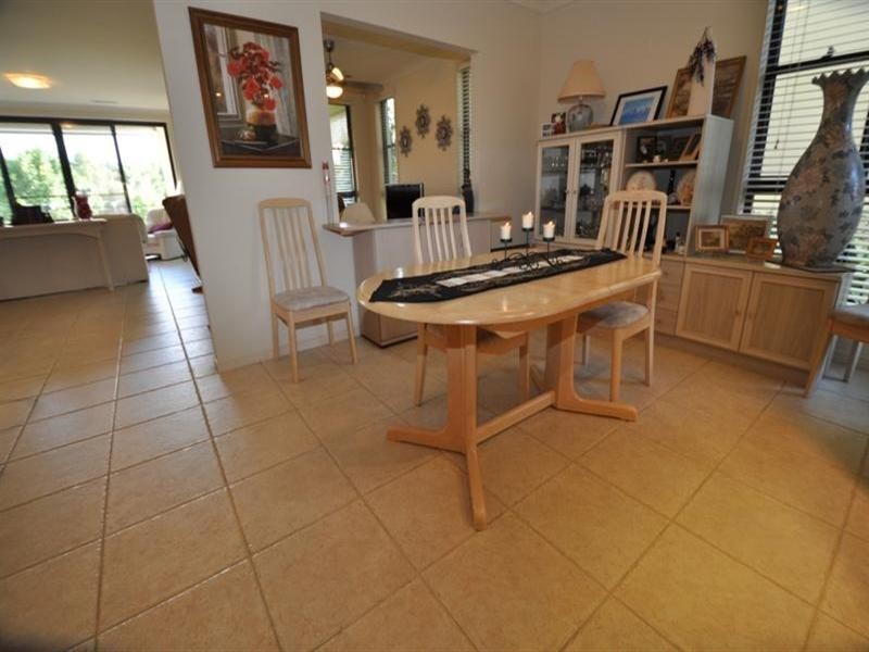 1/2033 The Vistas Drive,  Emerald Lakes, Carrara QLD 4211