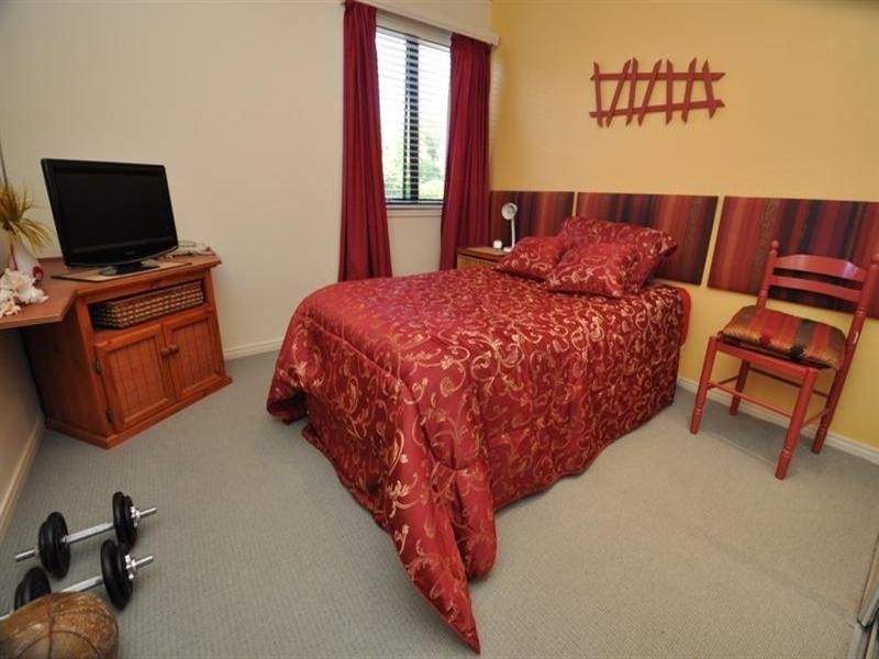 1/2033 The Vistas Drive,  Emerald Lakes, Carrara QLD 4211