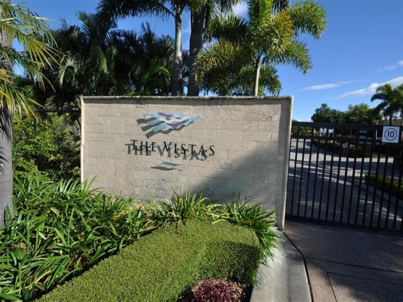 1/2033 The Vistas Drive,  Emerald Lakes, Carrara QLD 4211
