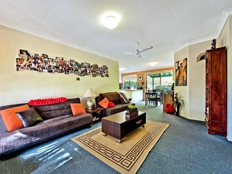 61 Paradise Palms.  38 Murev Way, Carrara QLD 4211