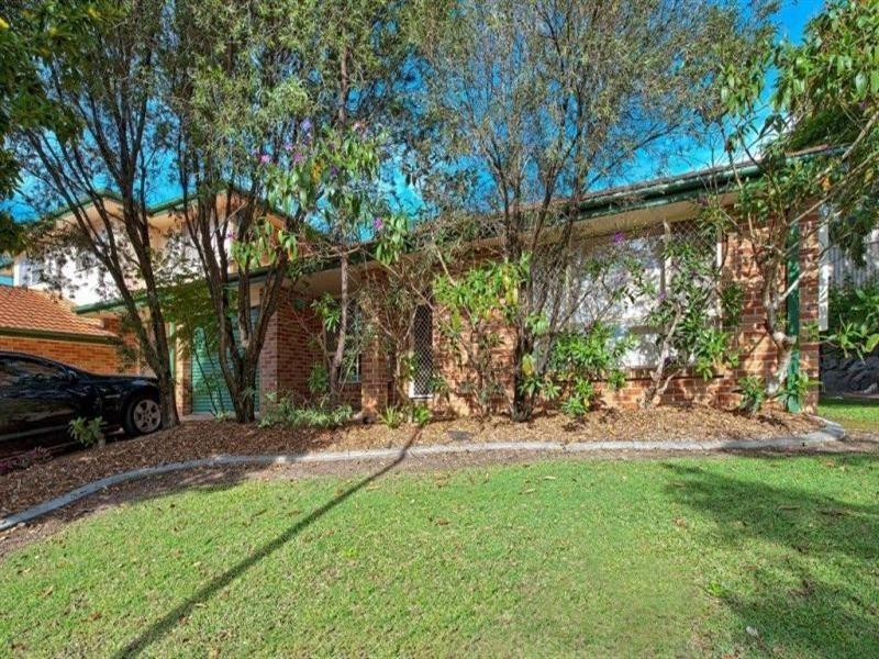 61 Paradise Palms.  38 Murev Way, Carrara QLD 4211