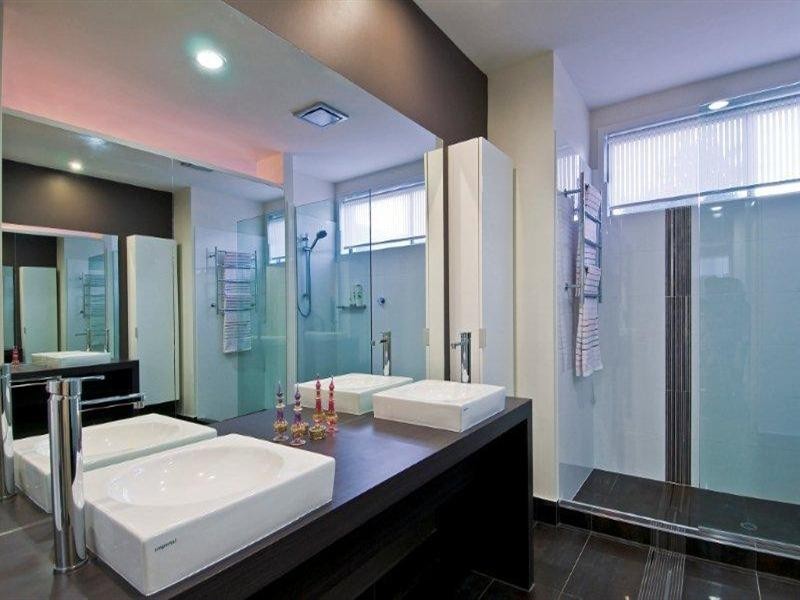 60 Southaven Drive, Helensvale QLD 4212