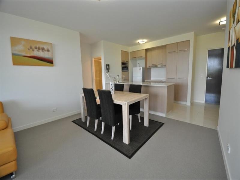 284 Signature. 135 Lakelands Drive, Merrimac QLD 4226