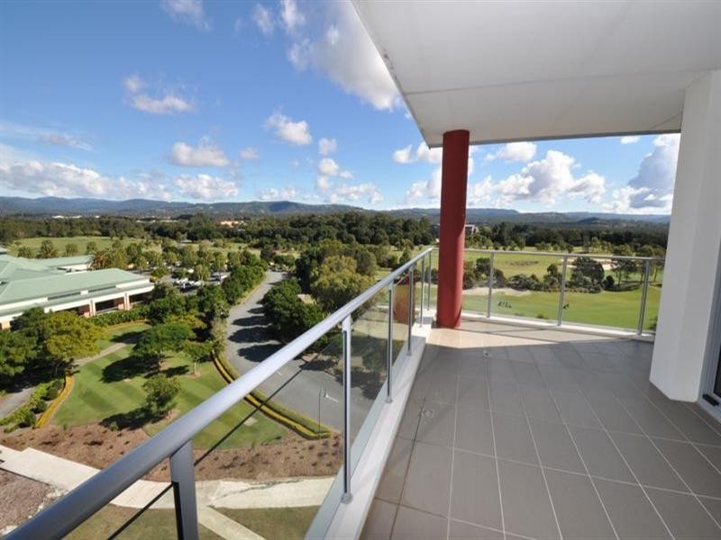 285 Signature. 135 Lakelands Drive, Merrimac QLD 4226