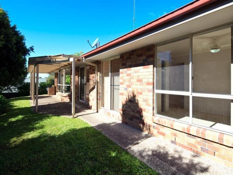 3 Palais Vista.  291 Ashmore Road, Benowa QLD 4217