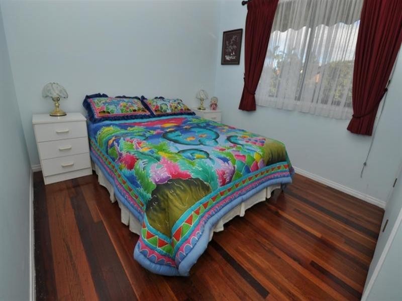 28 Tecoma Street, Southport QLD 4215