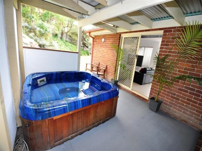 34 Paddington Drive, Carrara QLD 4211