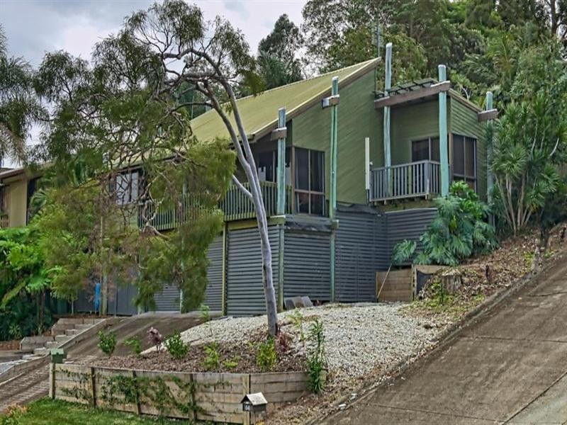 62 Plateau Crescent, Carrara QLD 4211