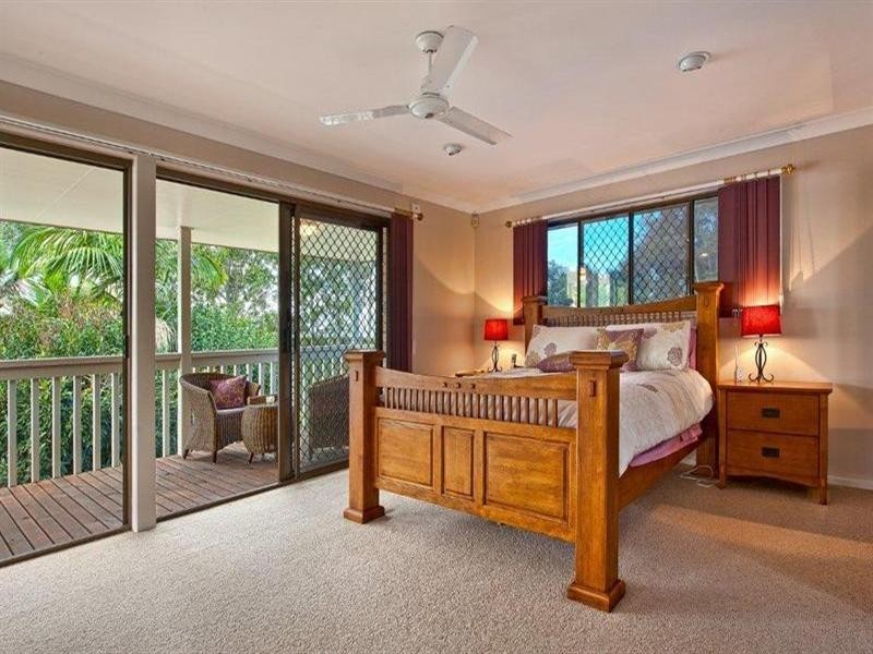 14 Jerrob Court, Carrara QLD 4211