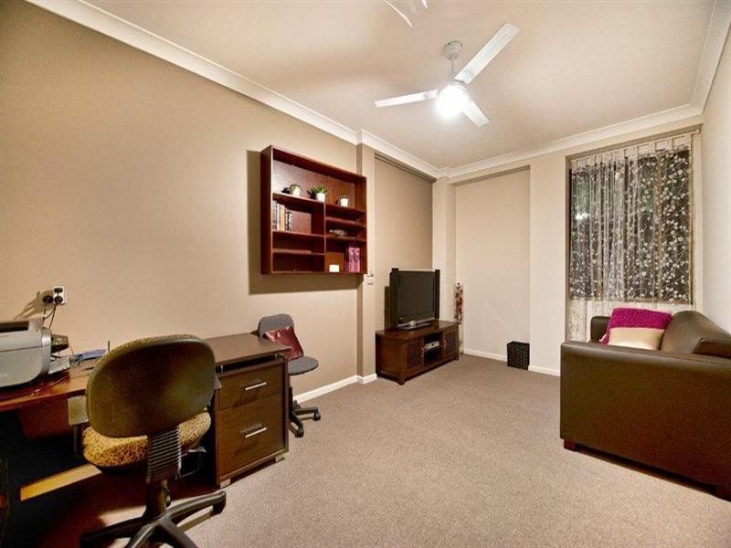 14 Jerrob Court, Carrara QLD 4211