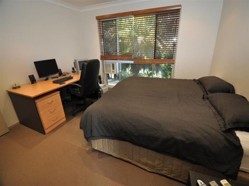 126 Plateau Crescent, Carrara QLD 4211