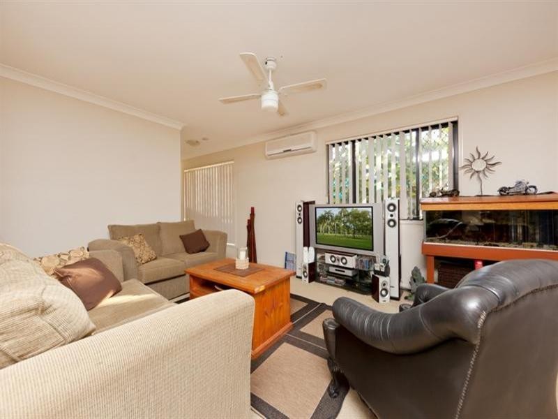 3 & 4/53 Gordon Street, Labrador QLD 4215