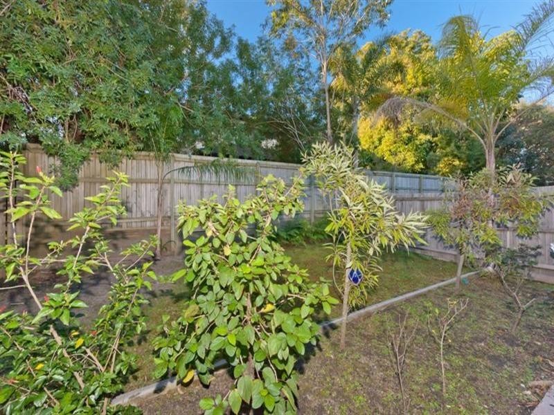 3 & 4/53 Gordon Street, Labrador QLD 4215