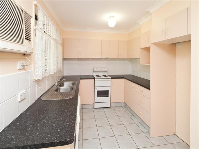 20 Freda Street, Ashmore QLD 4214