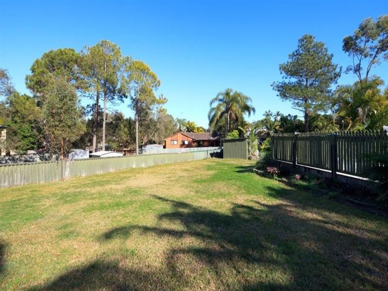 22 Freda Street, Ashmore QLD 4214